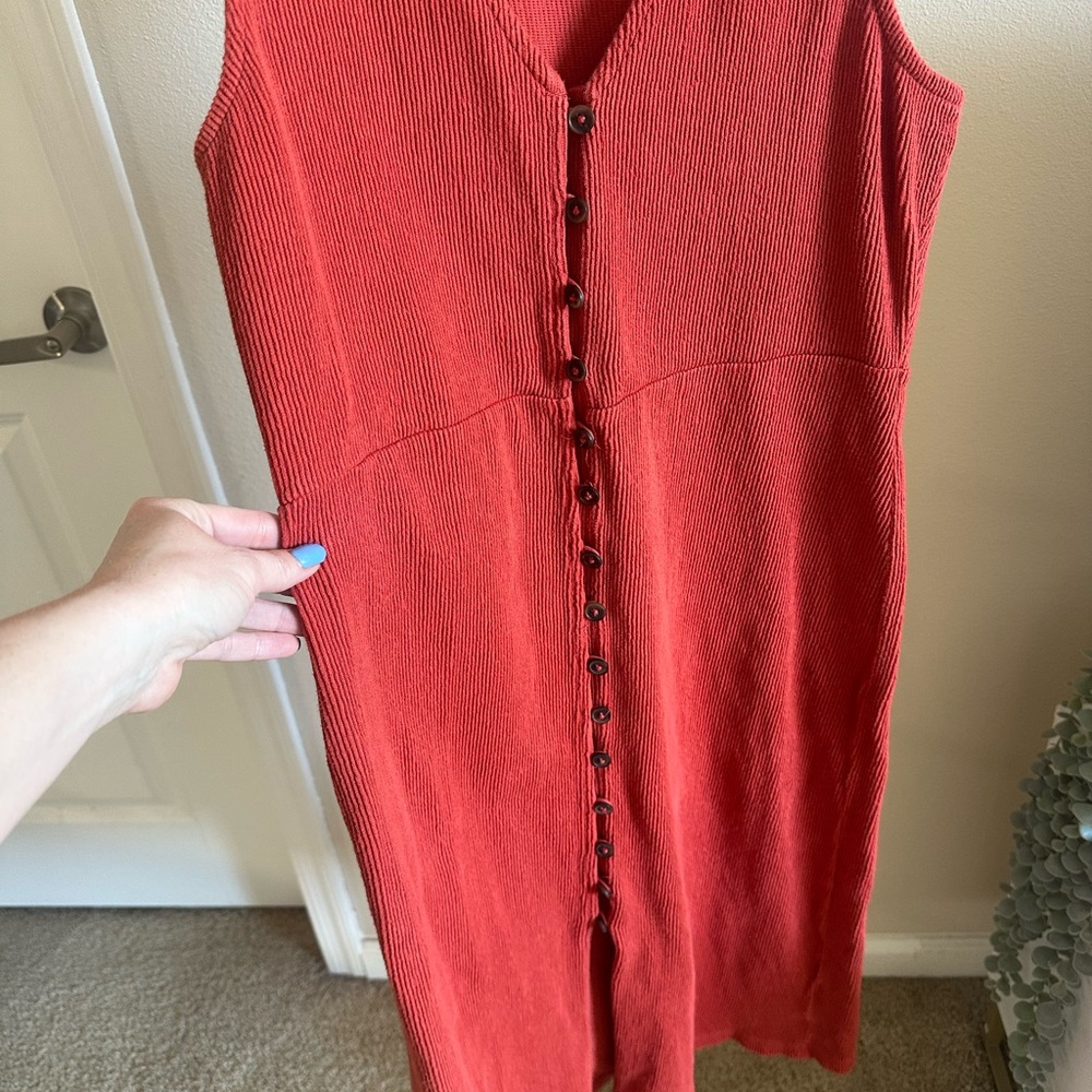 Madewell 💯 Cotton Button‑Front Midi Dress in Rust - Picture 5 of 10
